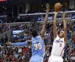   مصر اليوم - جريفين يقود كليبرز للفوز على ناجتس في السلة الأميركي