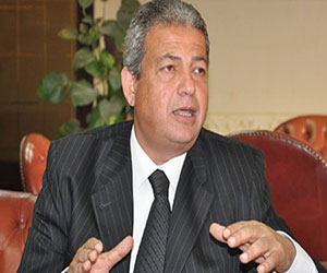 مصر اليوم - وزير الشباب يختتم البطولة الدولية للاشكواش بالغردقة