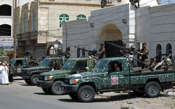   مصر اليوم - قيادات في الجيش يُحملون الرئيس اليمني والإخوان مسؤوليّة الاغتيالات