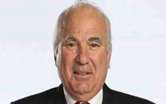   مصر اليوم - طاهر الشيخ يؤكد أن الأهلي كفريق كبير يحتاج مدير فني أجنبي