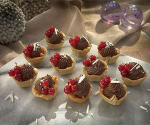   مصر اليوم - كؤوس الشوكولاتة