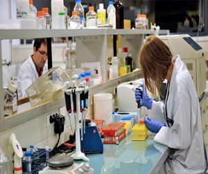 مصر اليوم - روسيا تدرس إنتاج لقاح واحد للوقاية من 5 أمراض