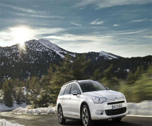   مصر اليوم - ستروين تطرح نسخة للأراضي الوعرة من الموديل C5