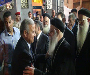   مصر اليوم - محافظ الأقصر يشهد الاحتفال بقدّاس عيد القيامة