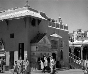   مصر اليوم - قطع متحفية وصور نادرة تعرض لأول مرة بمعرض الحج في فرنسا