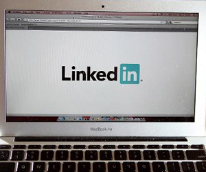   مصر اليوم - عدد مشتركي موقع لينكد إن يتخطى الـ300 مليون