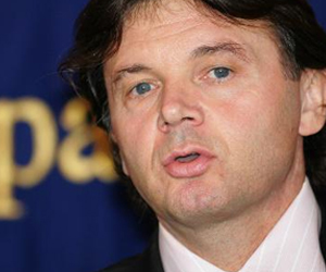   مصر اليوم - تروسييه يحلم بإنهاء مسيرته مع اليابان في اولمبياد 2020