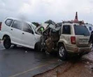   مصر اليوم - مقتل طالبة وإصابة مدرس ف يجامعة دمنهور في حادث تصادم في البحيرة