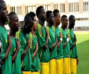   مصر اليوم - اشتباك بالأيدي قبيل مواجهة منتخبي موريتانيا وموريشيوس