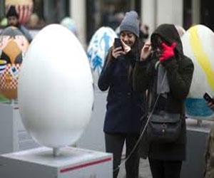   مصر اليوم - البريطانيون يستمتعون بطقس رائع في كافة أنحاء المملكة المتحدة أثناء عيد الفصح