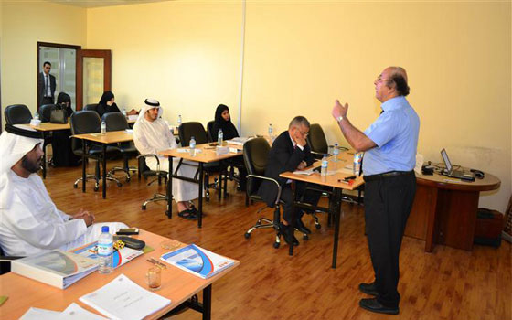   مصر اليوم - اختتام برنامج منهجيَّة التدريب الاستراتيجي في دبي