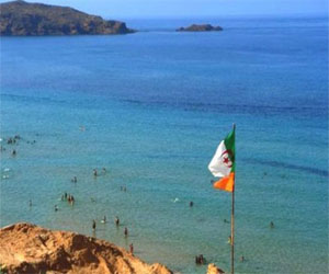   مصر اليوم - تدعيم شواطئ وهران بتجهيزات جديدة للاستقبال والراحة