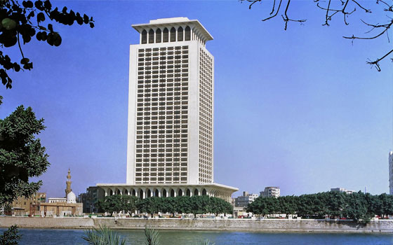   مصر اليوم - الخارجيَّة المصريَّة تُؤكِّد أنَّ الاتحاد الأفريقي لم يحسم موقفه من الانتخابات الرِّئاسيَّة