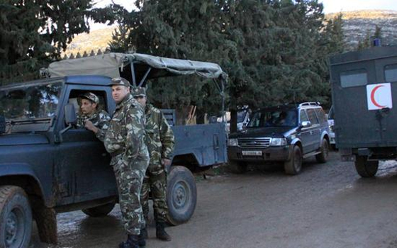   مصر اليوم - الجيش الجزائريّ يُعلن تفكيك شبكات لدعم المُتطرّفين على حدود تونس