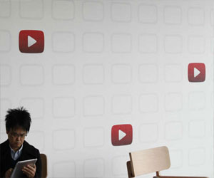 مصر اليوم - آبل و غوغل تحاولان جذب مطوري الألعاب