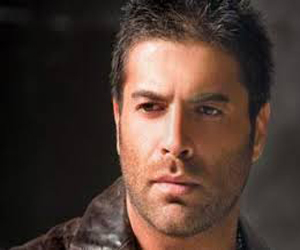   مصر اليوم - وائل كافوري يُغازل لجنة تحكيم برنامج أراب أيدول