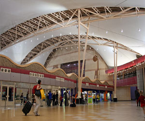 مصر اليوم - جلسة علنية في مطار شرم الشيخ لمناقشة إنشاء مبنى جديد للركاب