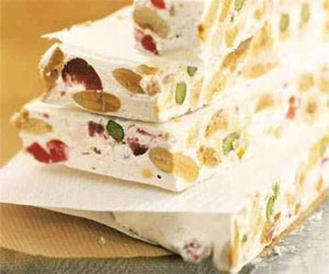   مصر اليوم - النوكا حلوى تتصدر ضيافة الأعراس الدمشقية