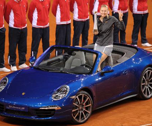   مصر اليوم - شارابوفا تستهل حملة الدفاع عن لقبها بفوز وإيراني إلى الدور الثاني