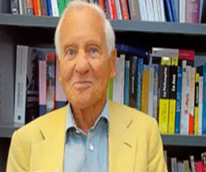   مصر اليوم - نسخه جديدة من قاموس الروك في احتفالية بمرور 14 عامًا على صدوره