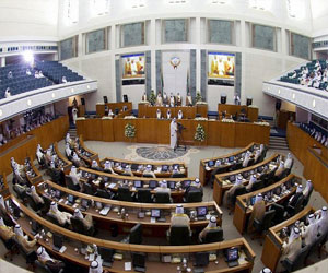   مصر اليوم - البرلمان الكويتي يُناقش موازنّة الجامعة 2014 - 2015