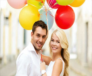 مصر اليوم - إجعلي زوجك يدمن الحديث معك قبل الزواج وبعده