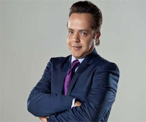   مصر اليوم - هنيدي يُقدّم برنامج المسرحيَّة على قناة MBC مصر