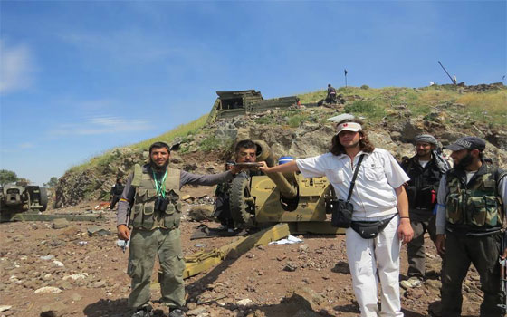   مصر اليوم - المعارضة تفرض سيطرتها على تل الجابية في درعا وتستهدف حي الموغامبو في حلب