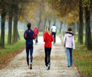   مصر اليوم - دراسة:المشي يطلق العنان للتفكير الخلاق