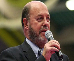 مصر اليوم - رئيس الإتحاد الدولي للكاراتيه يصل الى الرياض