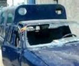 مصر اليوم - إصابة 3 مجنَّدين وتحطيم سيّارة خلال مداهمات في البحيرة