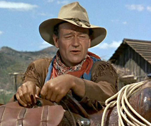 مصر اليوم - قبعة جون واين الممثل الشهير للبيع في مزاد