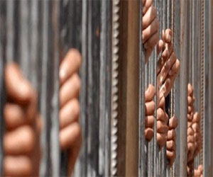   مصر اليوم - ضبط 22 شخصًا بحوزتهم أسلحة ناريّة في أسيوط