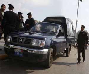 مصر اليوم - إصابة ضابطين في هجوم مسلح على سيارة شرطة في العريش