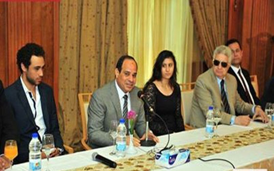 مصر اليوم - السّيسي يؤكّد اقتناعه بفكرة إعداد الشّباب وتأهيله لتولّي المسؤوليّة