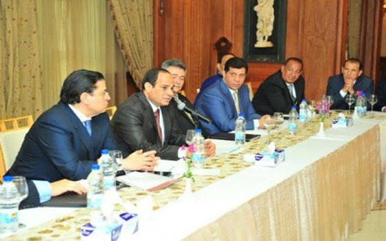 مصر اليوم - السِّيسي يستقبل وفدًا من مستثمري السِّياحة للتعرف على مشاكل القطاع السِّياحي في مصر