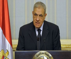   مصر اليوم - محلب يؤكد أنّ الأمن يتقدّم رغم سقوط الشّهداء