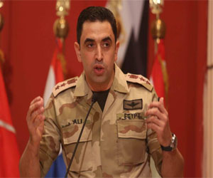   مصر اليوم - المتحدّث العسكريّ يعلن مقتل تكفيريّ وتدمير 5 أنفاق في سيناء