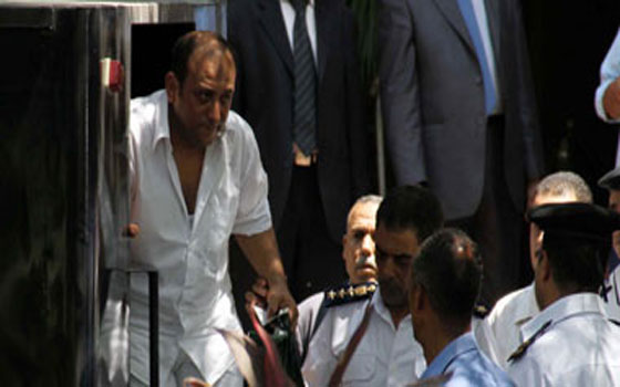 مصر اليوم - أحمد منصور يُدلي بشهادته في مُحاكمة وائل أبو الليل وآخرين