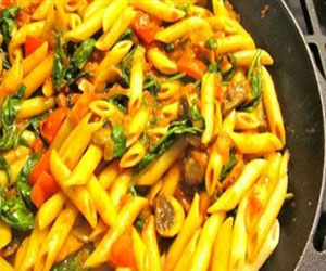   مصر اليوم - المكرونة بالخضراوات