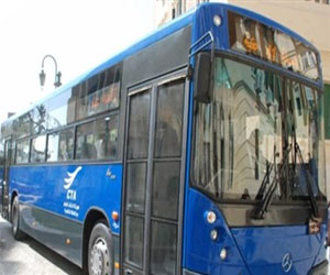   مصر اليوم - محافظ القاهرة يتسلم 35 أتوبيسًا جديدًا لتطوير شبكة النقل في العاصمة