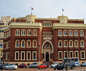   مصر اليوم - إيقاف أستاذ متحرش عن العمل في جامعة الاسكندريّة