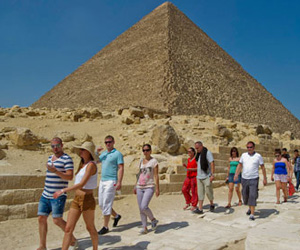   مصر اليوم - خبراء السياحة يطالبون بإيضاح مفهوم التحرّش للعاملين