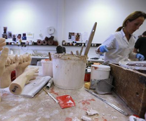 مصر اليوم - متحف غريفان للشمع يفتح أبوابه الخميس في براغ