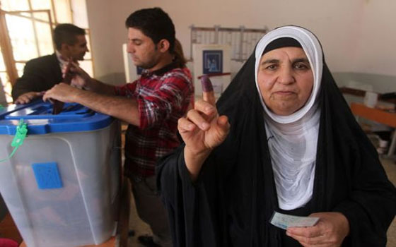   مصر اليوم - العراقيون ينتخبون اليوم برلمانهم الجديد وسط إجراءات أمنية مشدَّدة وصمت شامل