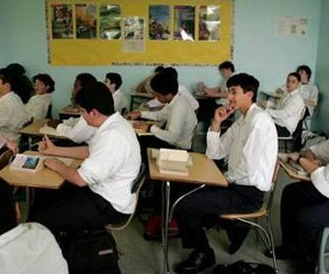 مصر اليوم - مديريّة التربيّة تعاقب مدير مدرسة في السويس