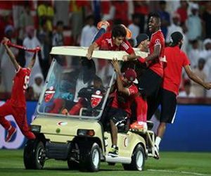   مصر اليوم - الأهلي يطلب رسمياً نقل مباراة التتويج بالدوري الإماراتي إلى دبي