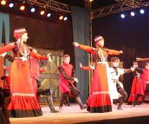   مصر اليوم - غزة تختتم مهرجان الفن الدولي المعاصر