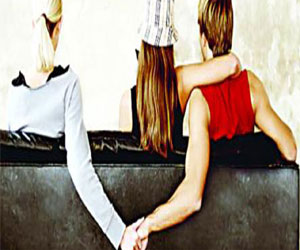   مصر اليوم - الخيانة الإلكترونيةبين تجاوز المسموح والاستسلام لـلذّة الممنوع