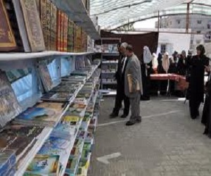   مصر اليوم - مشاركون في معرض الكتاب يصلون غزة الاثنين